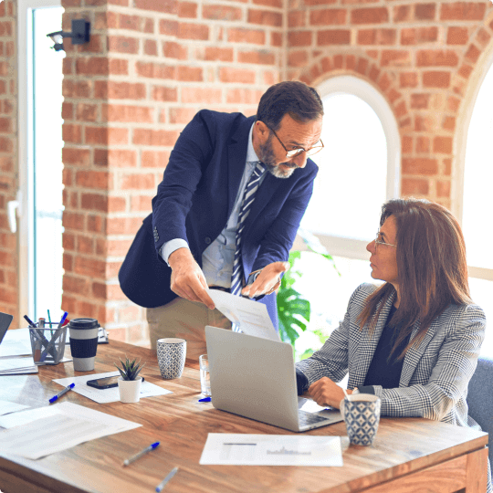Vektor Grandior - Tým odborníků na kryptoměny